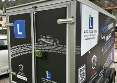 Flocage véhicule total d'une remorque Suisse - VISUUM